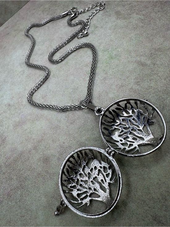 Jewelry - Silver Tree of Life Locket Necklace - Women Jewelry